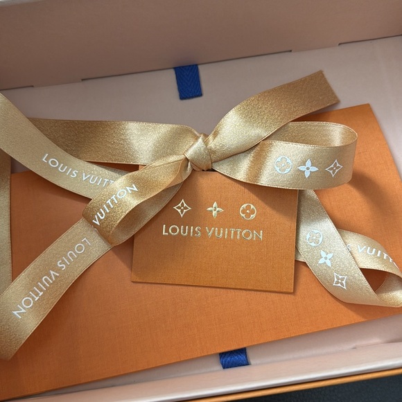 Authentic Louis Vuitton box *read description for details* - Picture 5 of 7